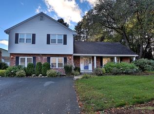 516 Haverhill St, Reading, MA 01867