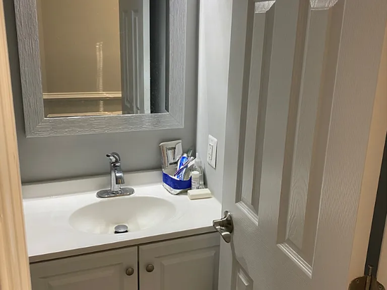 438 Main St #8 — Photo 2