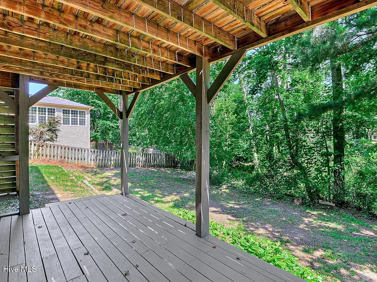 4688 Perry Mill Cir — Photo 38