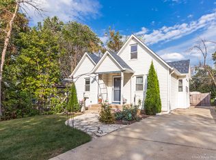 509 Grandview Dr, Round Lake Park, IL