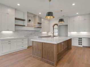 1726 Saxon Dr, Houston, TX 77018