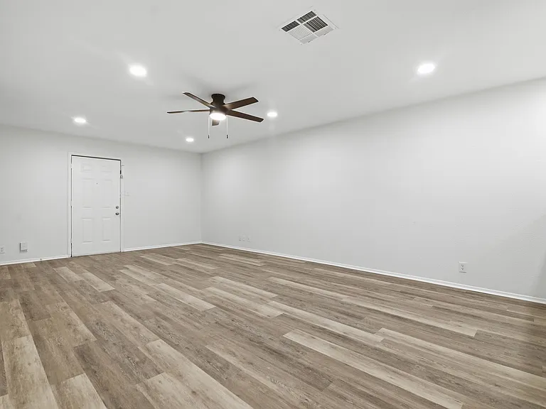 4918 Ty Terrace St #2 — Photo 5