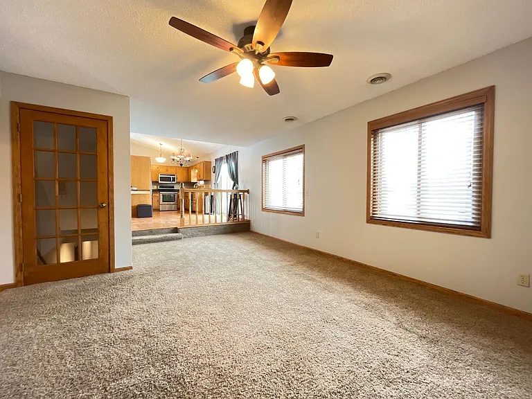 9125 Prestwick Ct N — Photo 13