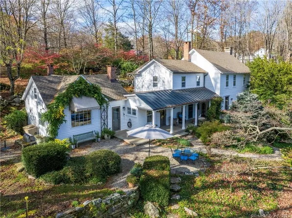 109 Umpawaug Road, Redding, CT 06896