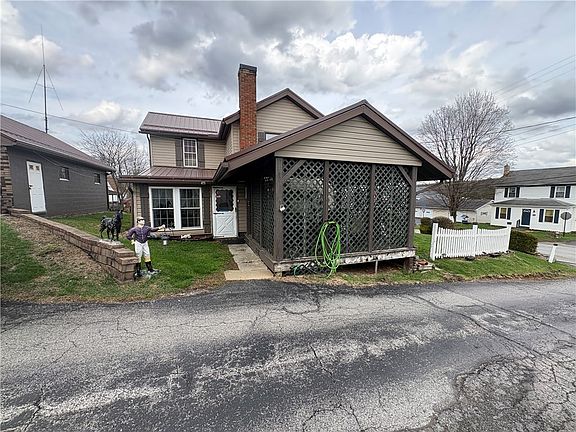 3rd image of 349 Olean Rd