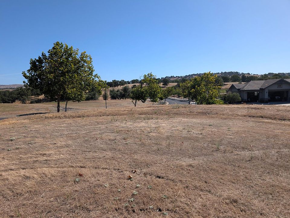 1st image of 1755 Oak Creek Dr