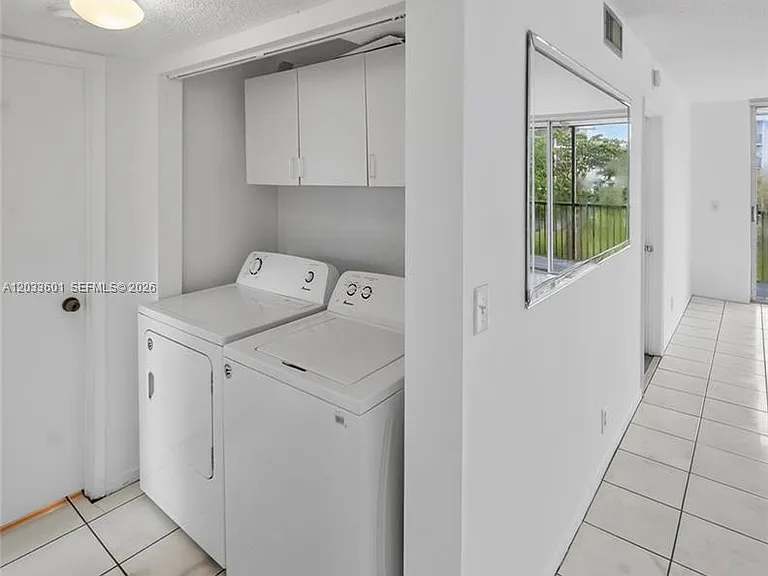 8750 N Sherman Cir #305 — Photo 17