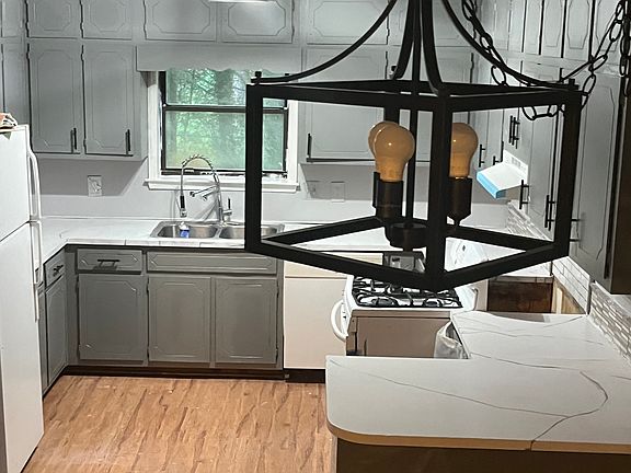 4th image of 4964 Owens Ct