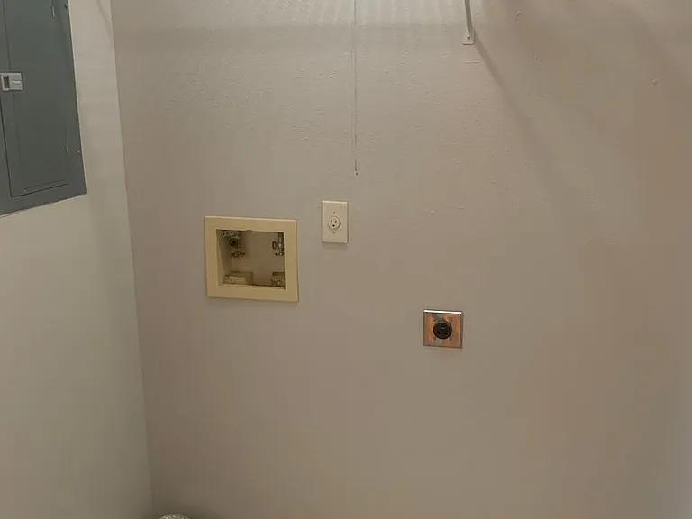 57 Village Ct #72 — Photo 18