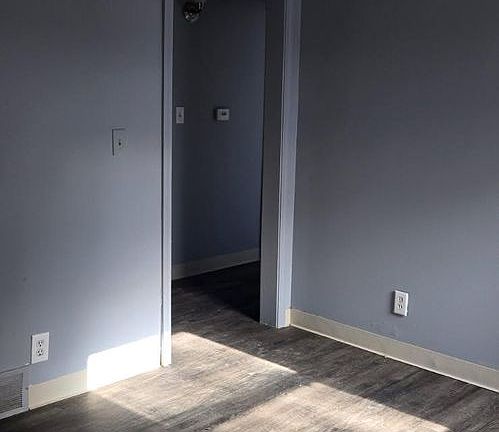 2nd image of 1128 Platt St APT 3