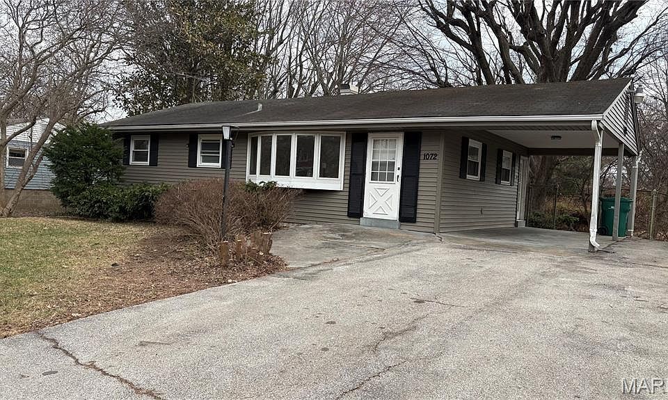 1st image of 1072 Prigge Rd