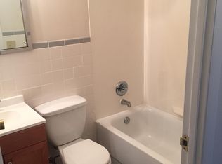 624 Maple Hill Dr, West Carrollton, OH 45449