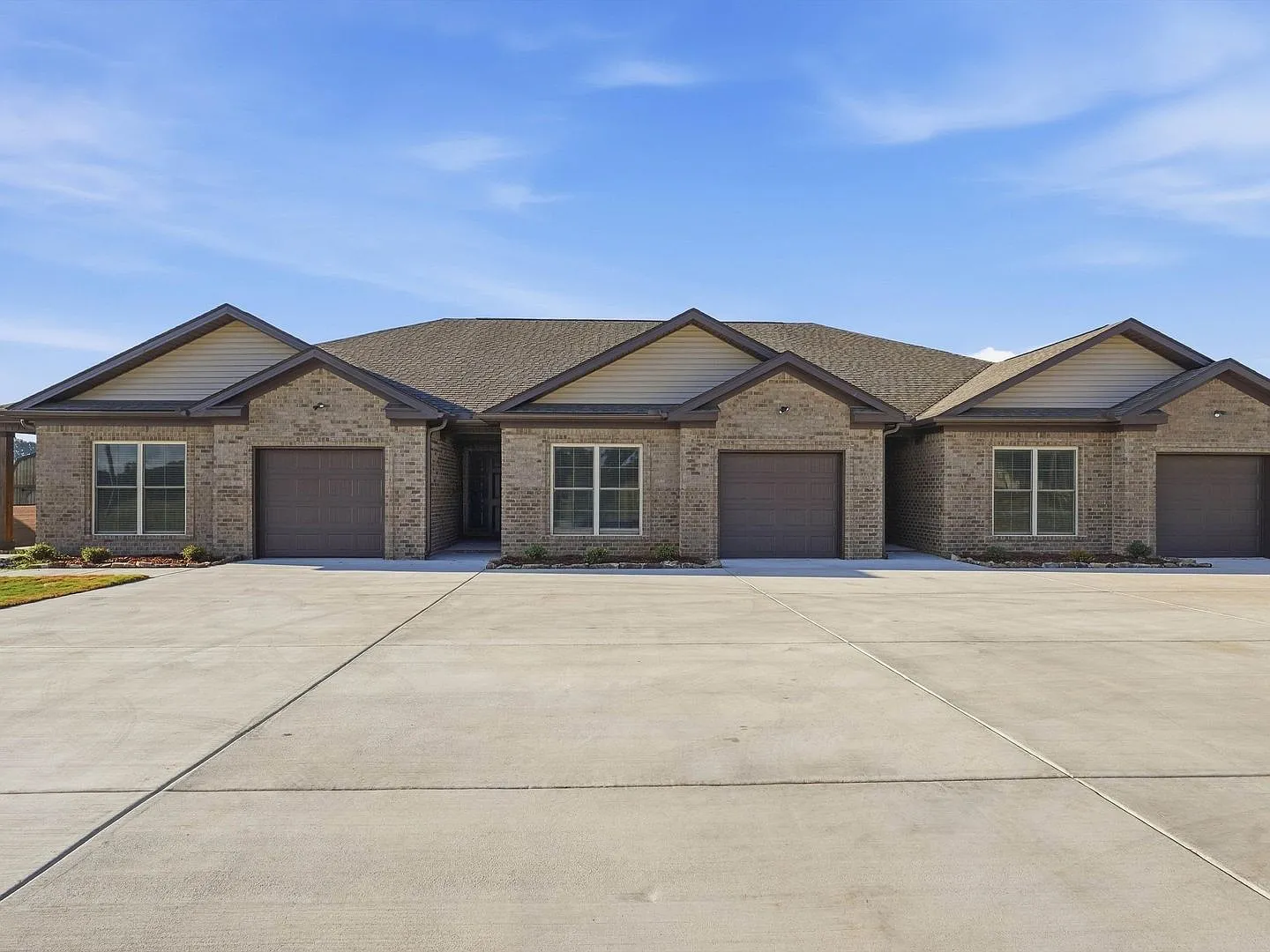 28026 Pinedale Road — Photo 2