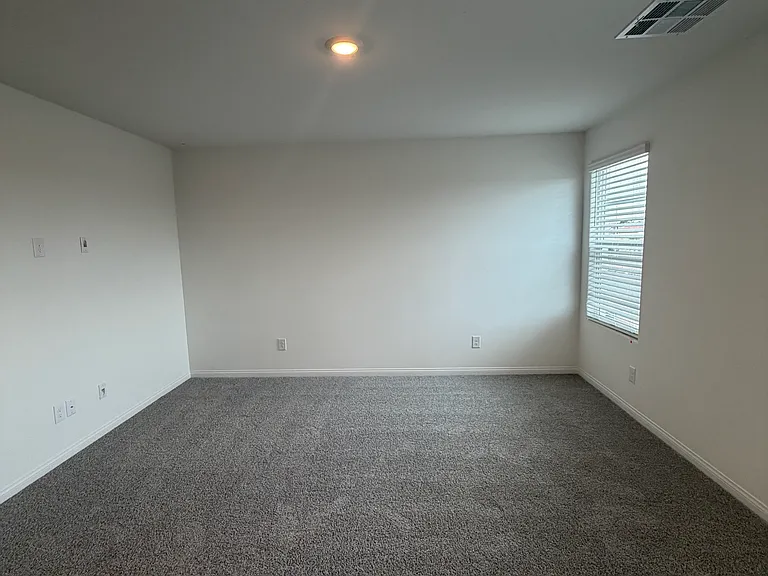 1107 Saffron Toucan Ln — Photo 25