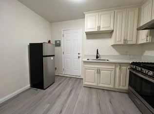 16622 Gumbiner Dr, La Puente, CA 91744