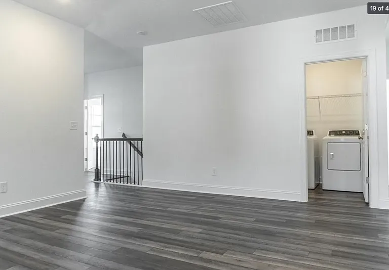 1441 Hazelnut Ridge Ln — Photo 27