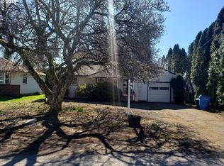 950 G St, Washougal, WA 98671