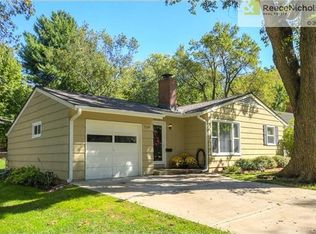 7147 Conser Dr, Overland Park, KS 66204