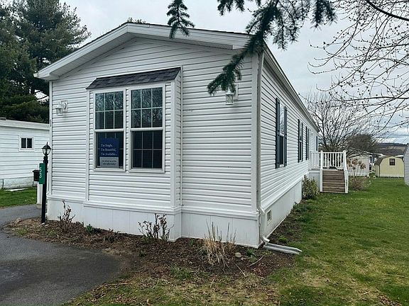 2nd image of 53 W Zimmer Dr