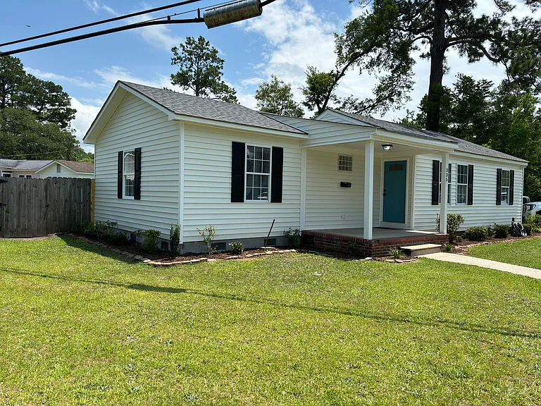 335 Miller Blvd
