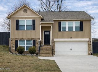 217 Ashton Ln, Madisonville, TN 37354