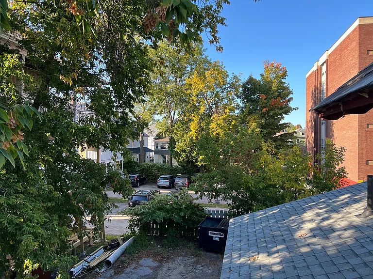 292 Pearl St #1 — Photo 10