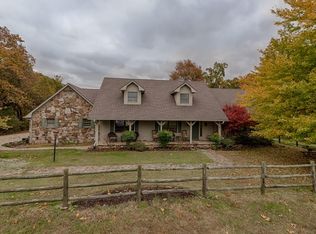 1115 E Longview Dr, Rogers, AR 72756