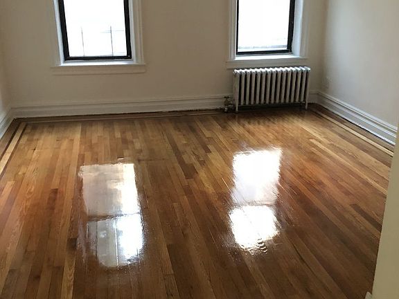 5th image of 4415 43rd Ave APT B5