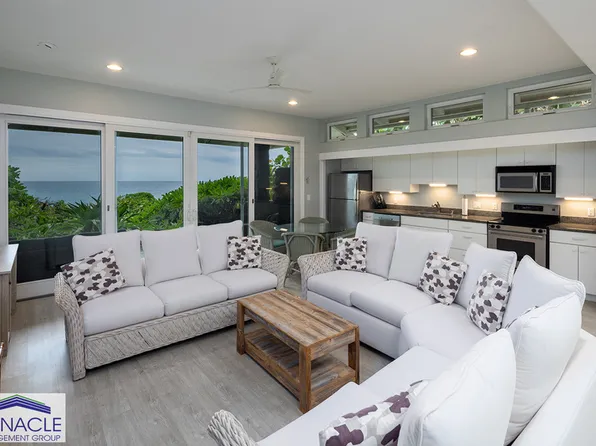 4155 Black Point Rd, Honolulu, HI 96816