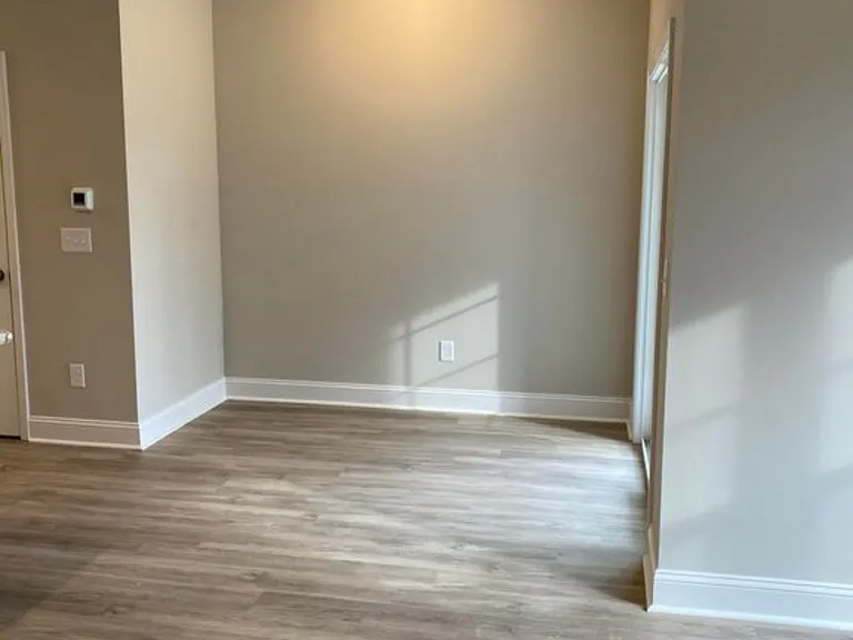 304 S Stingray Ln — Photo 4