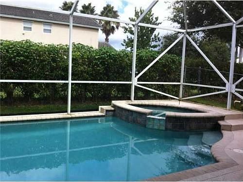 1st image of 7554 NW 70th Way