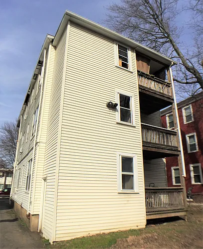29 Wilson St #C2 Photo 1