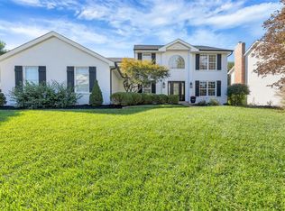 628 Thorntree Ln, Eureka, MO 63025