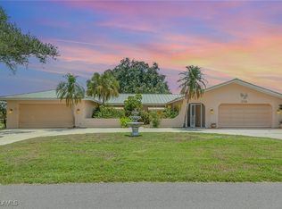 2114 Aruba Ave, Fort Myers, FL 33905