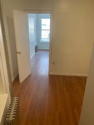 3rd image of 540 W 47th St #8