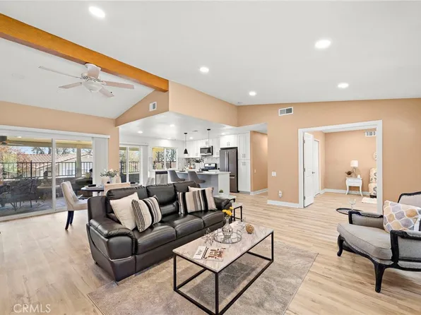 28122 Via Congora, Mission Viejo, CA 92692