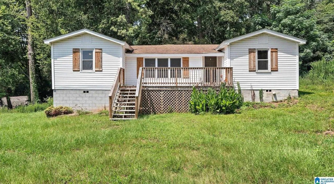 2400 Buttermilk Rd — Photo 2