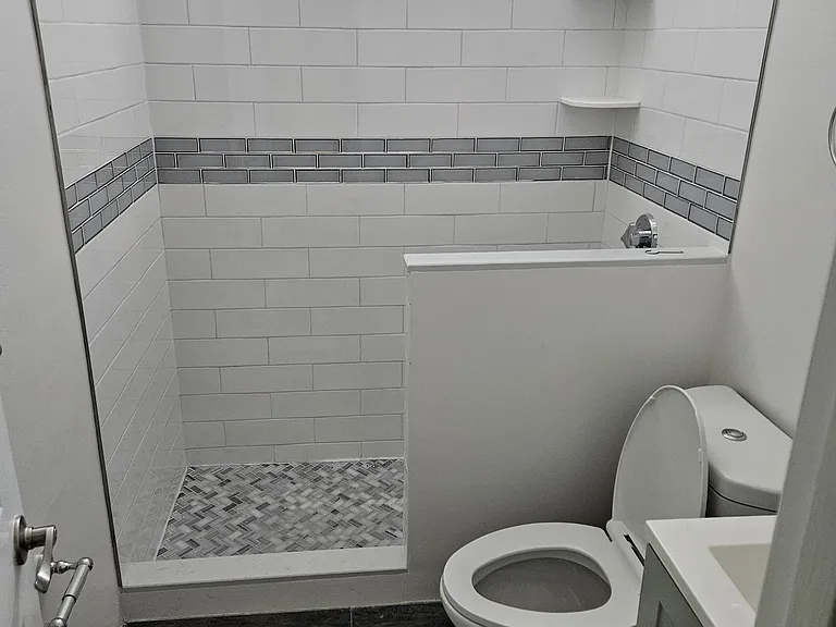 111 Norway St #B2 — Photo 13
