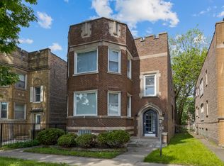 7918 S Paxton Ave, Chicago, IL 60617