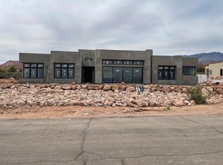 595 N High Desert Rd, Leeds, UT 84746