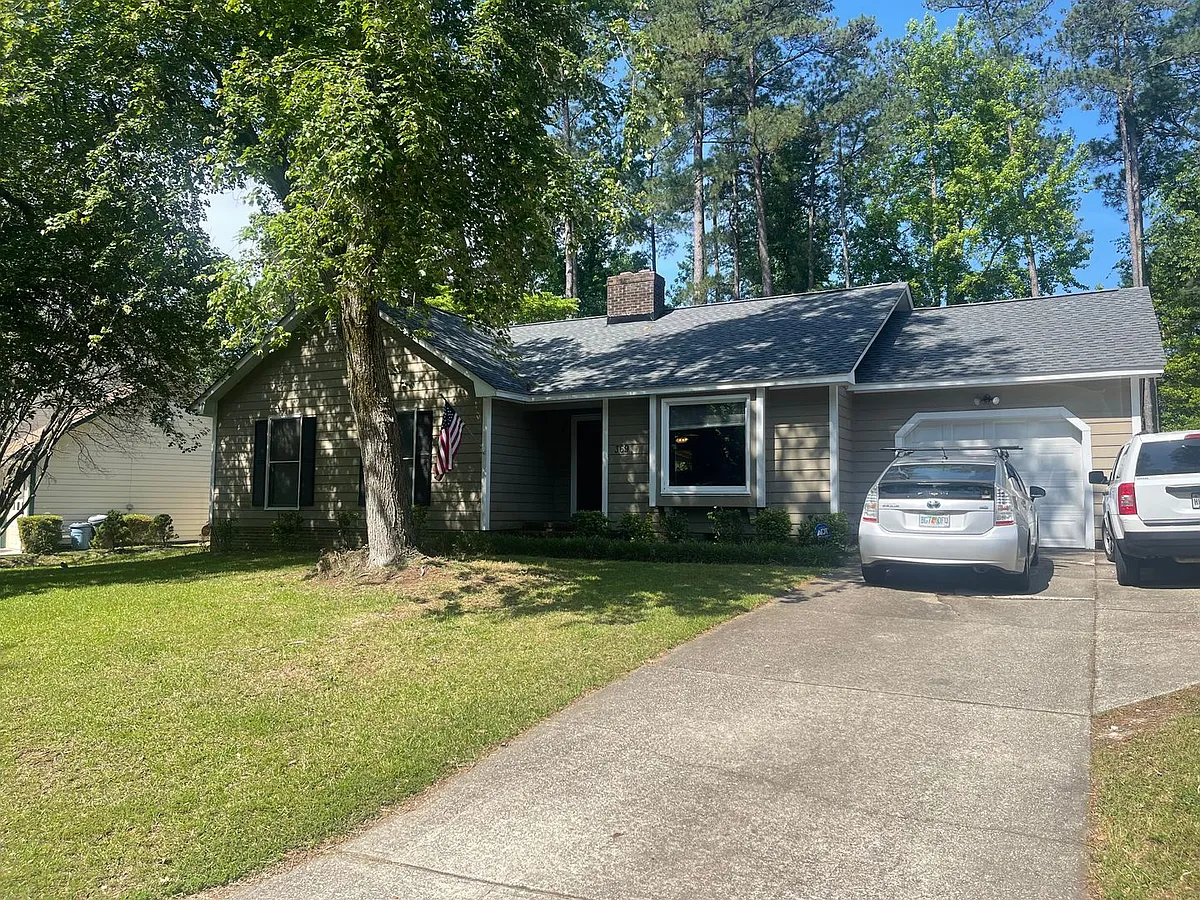 Building Photo - 369 Bahama Loop
