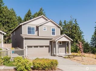 179 Russell Rd, Bremerton, WA 98312