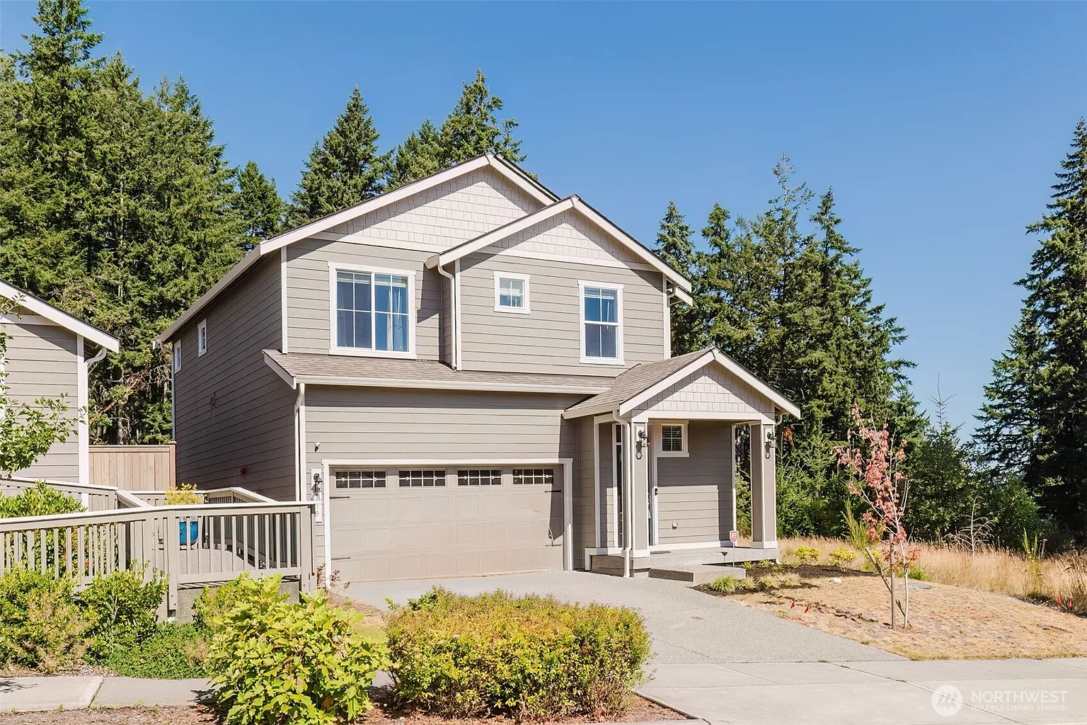 179 Russell Road photo 1