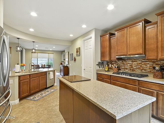 3rd image of 13837 E Poelstra St