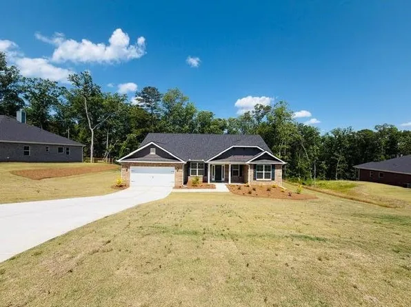 3390 Trevi Trl, Douglasville, GA 30135