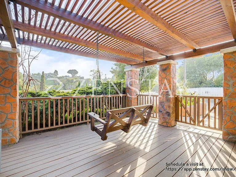 Front Porch with Outdoor Seating and Views!