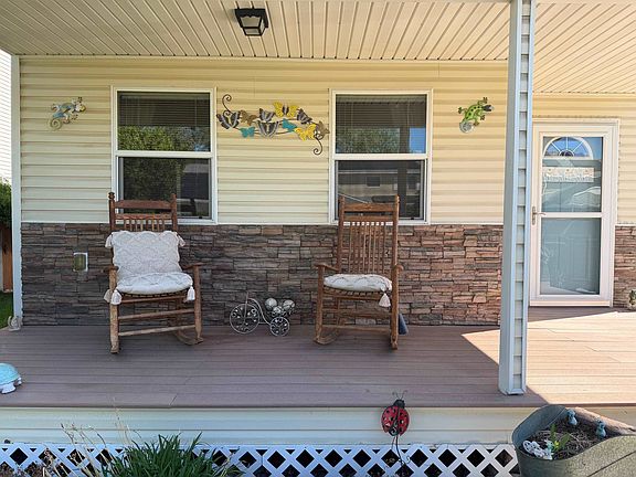 3rd image of 3139 Ute Canyon Ln