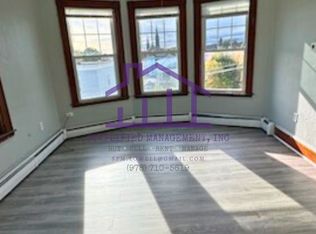 114 Howe St APT 4, Lewiston, ME 04240