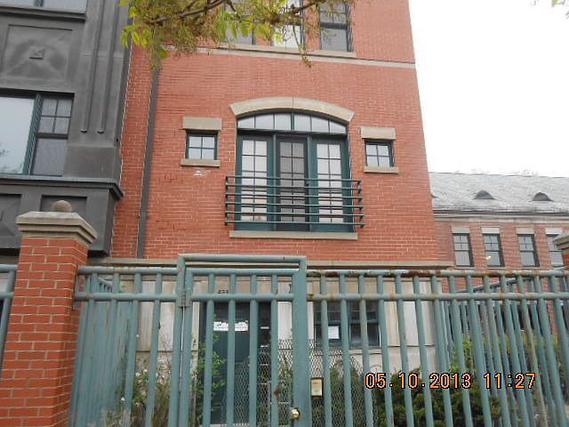 1st image of 4335 W Peterson Ave