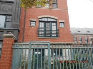 4335 W Peterson Ave, Chicago, IL